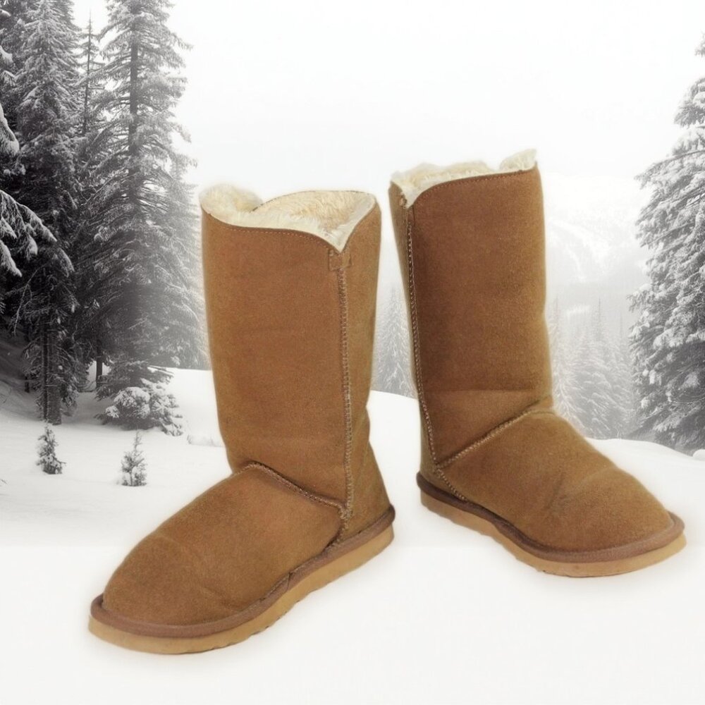 UGG Bailey Triple Button Chestnut Suede Sheepskin… - image 3